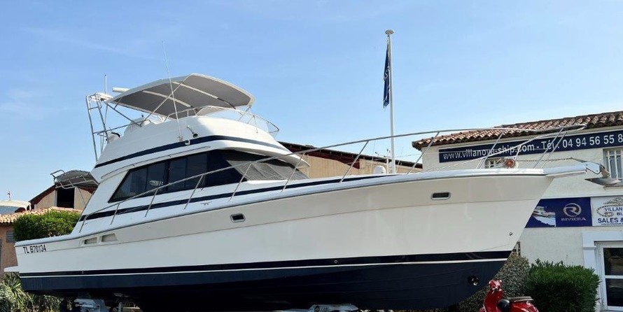 Riviera 43 Open Flybridge