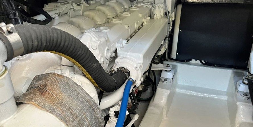 Riviera 43 Open Flybridge