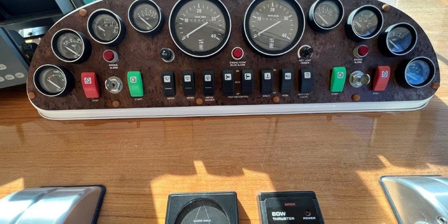 Riviera 43 Open Flybridge