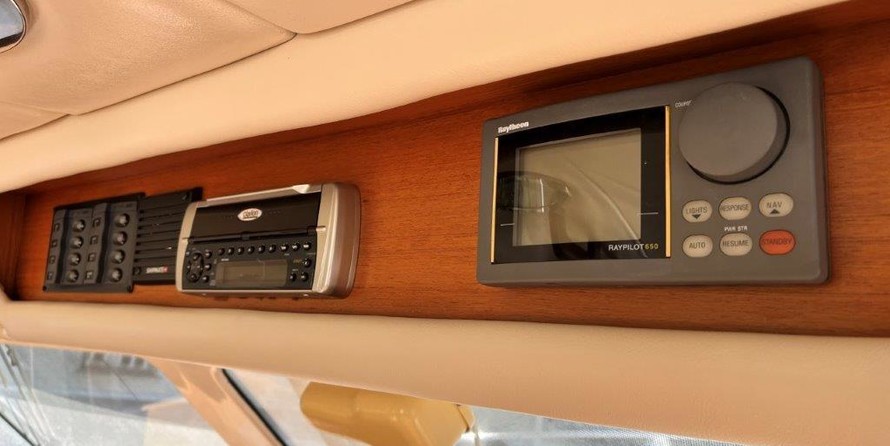 Riviera 43 Open Flybridge