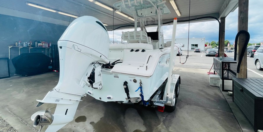 Sea Ray hunt ultra 211