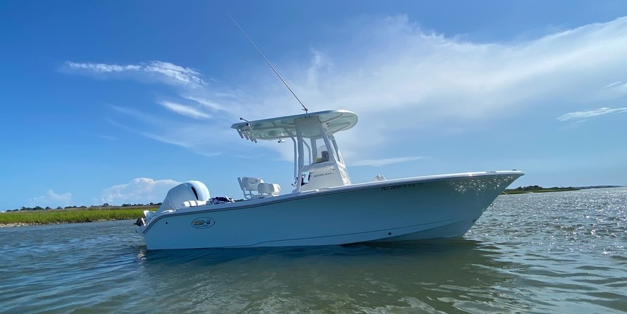 Sea Ray hunt ultra 211
