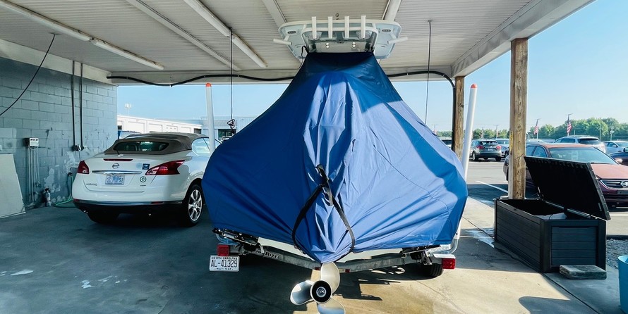 Sea Ray hunt ultra 211