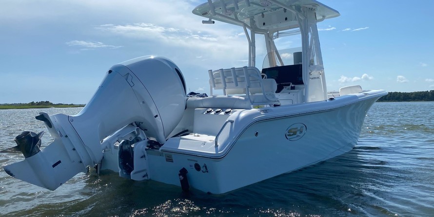 Sea Ray hunt ultra 211