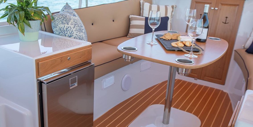 Duffy 22 Cuddy Cabin