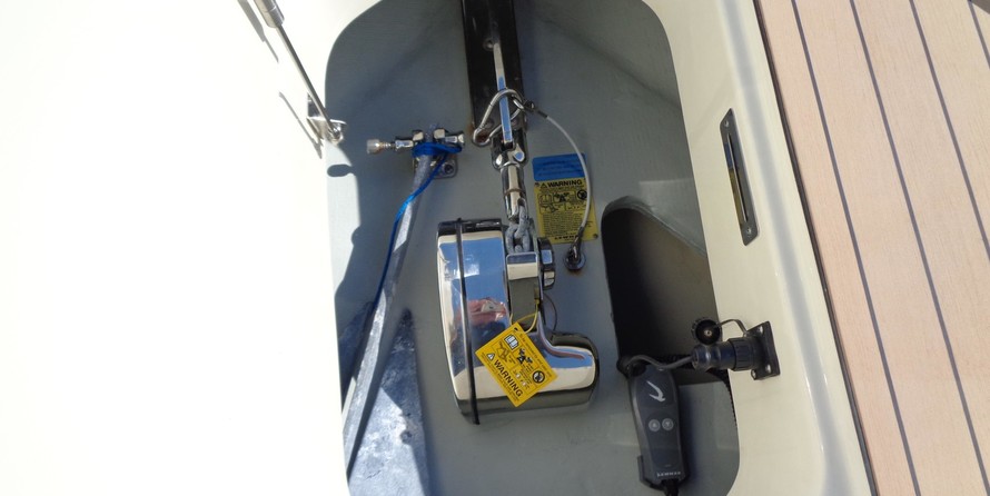 Chris-Craft Catalina 34