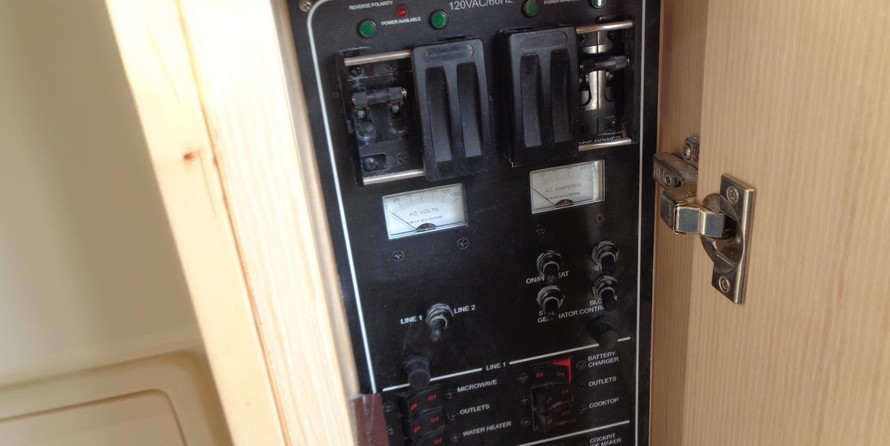 Chris-Craft Catalina 34