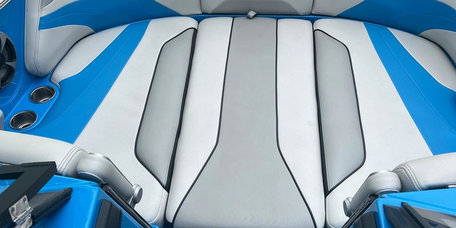 Malibu Wakesetter 24 MXZ