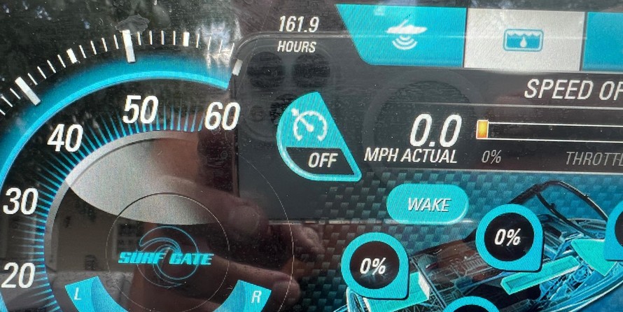 Malibu Wakesetter 24 MXZ