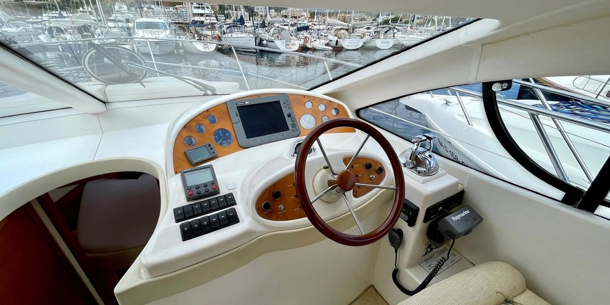 Wim van der Valk Continental III 37.00 Flybridge