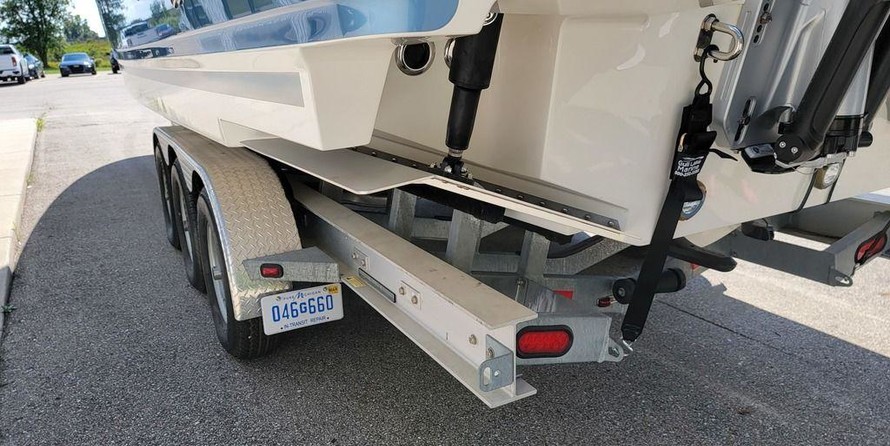 Boston Whaler 320 Vantage