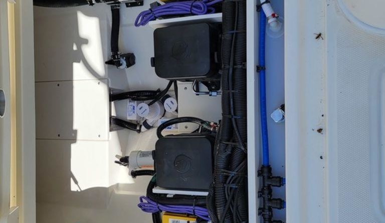 Boston Whaler 320 Vantage