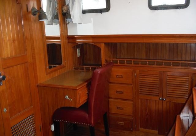 Defever 60 flush deck trawler