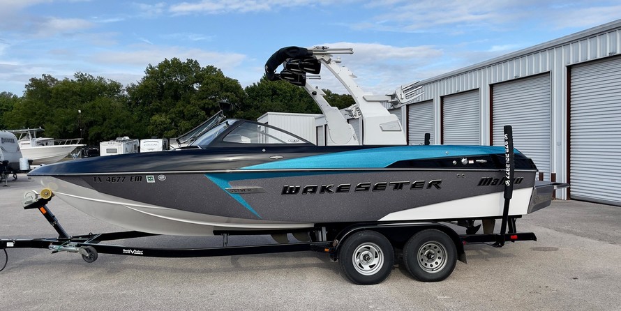 Malibu Wakesetter 22 VLX
