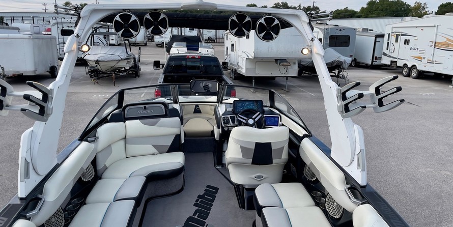 Malibu Wakesetter 22 VLX