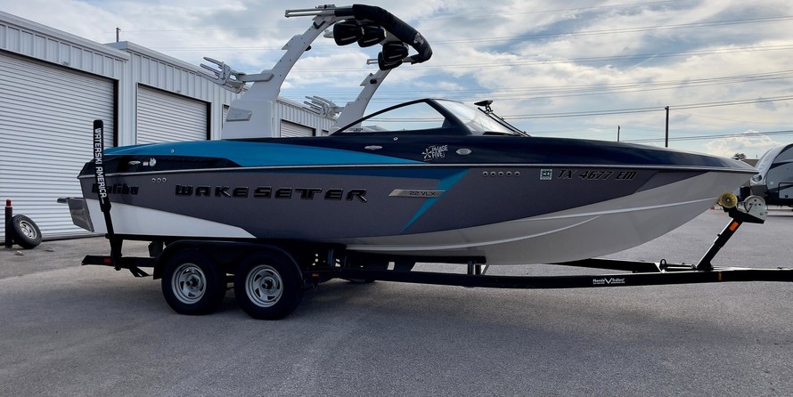 Malibu Wakesetter 22 VLX