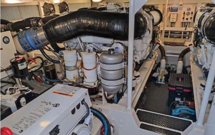 Sea ray 56 sedan bridge