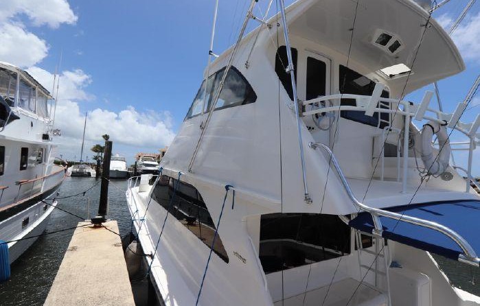 Sea ray 56 sedan bridge