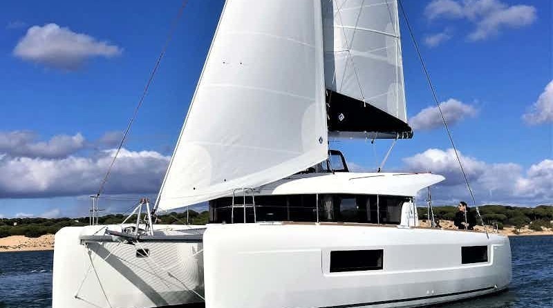 Lagoon 40