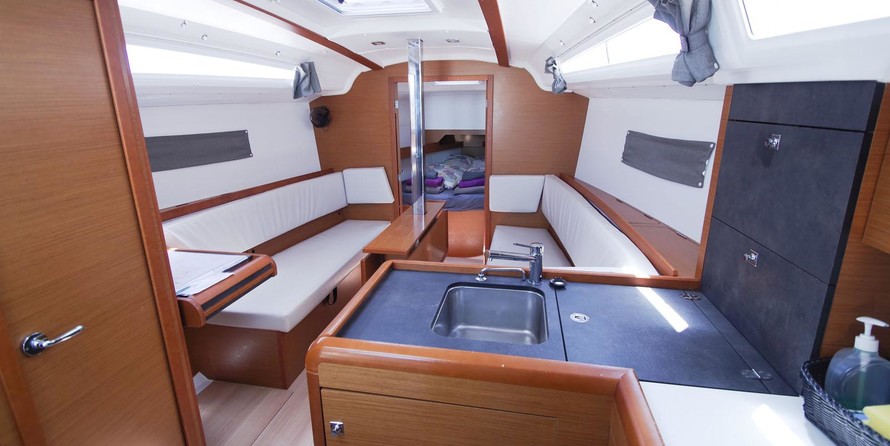 Jeanneau Sun Odyssey 349