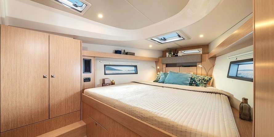 Bavaria C42
