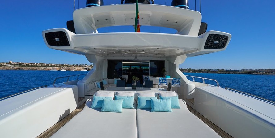 Overmarine Mangusta 130