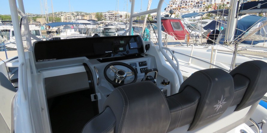 Jeanneau Cap Camarat 9.0 CC