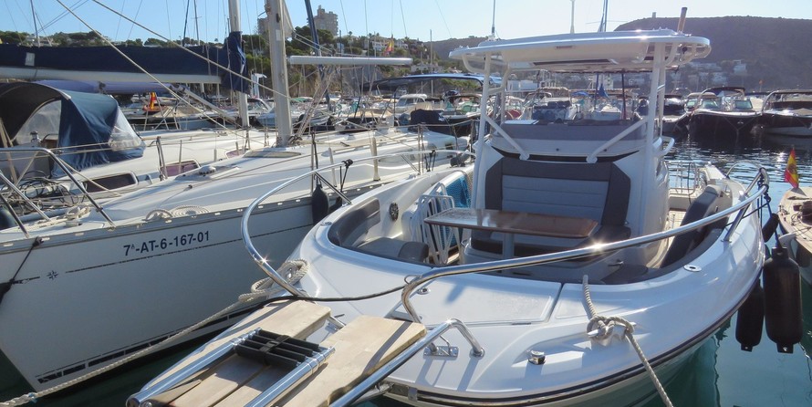 Jeanneau Cap Camarat 9.0 CC