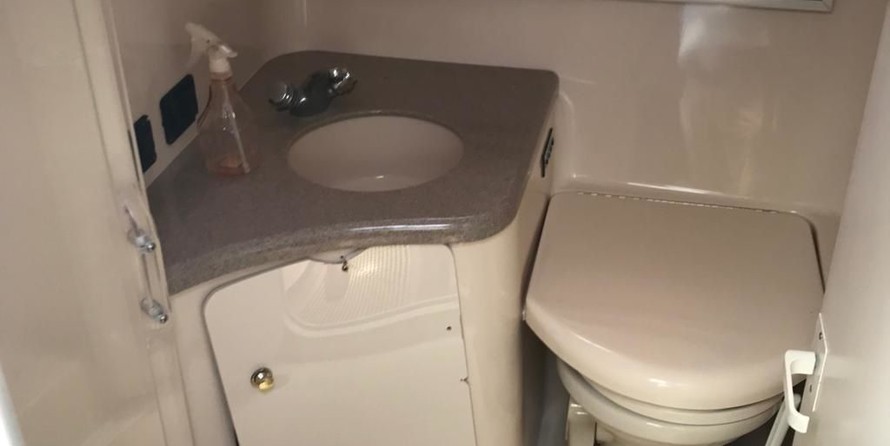 Sea Ray Sundancer 40
