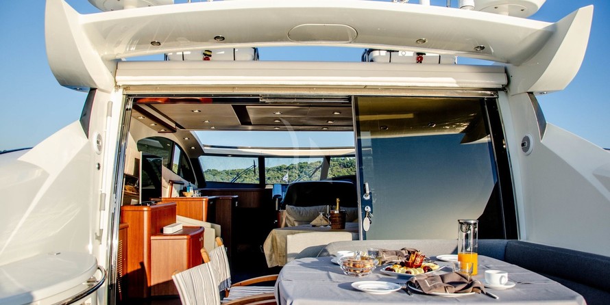 Sunseeker 73 Manhattan