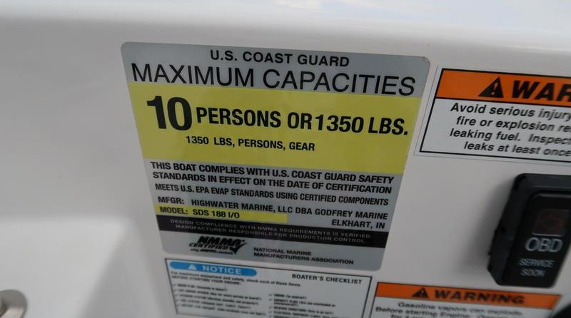 Hurricane 188 sport sundeck