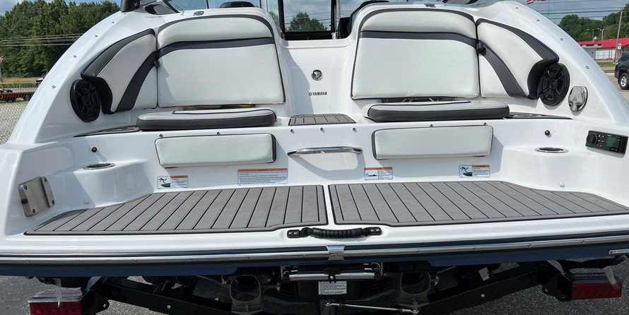 Yamaha 242 LIMITED S E-SERIES