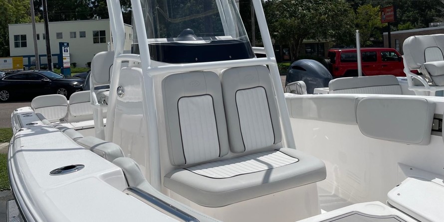 Sea Fox 228 Commander