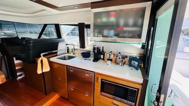 Tiara 49 coupe