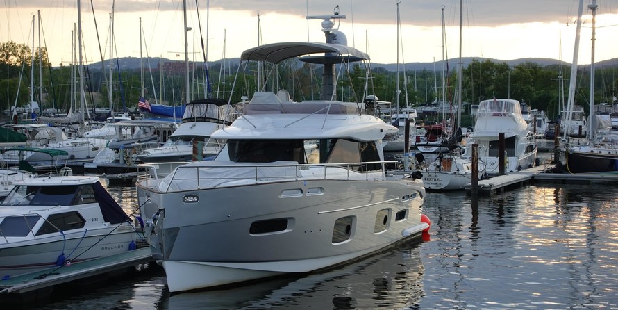 Azimut Magellano 50