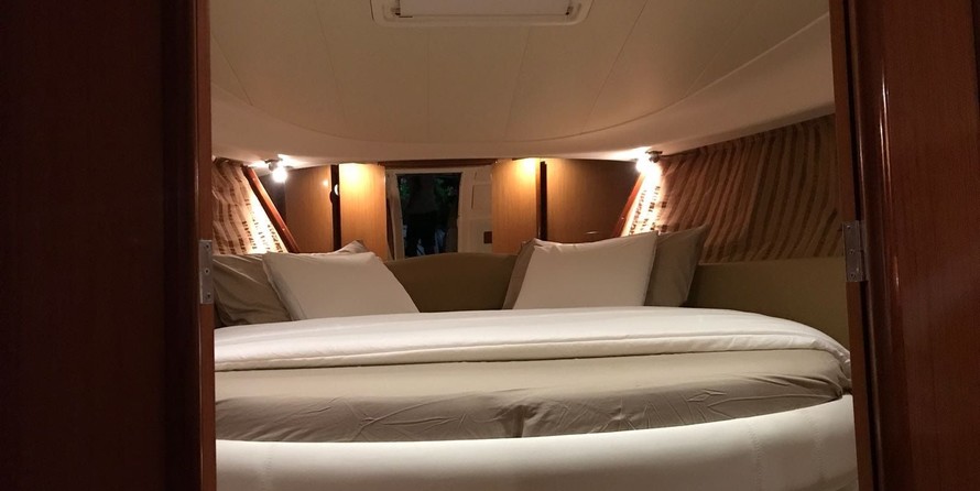 Prestige 34