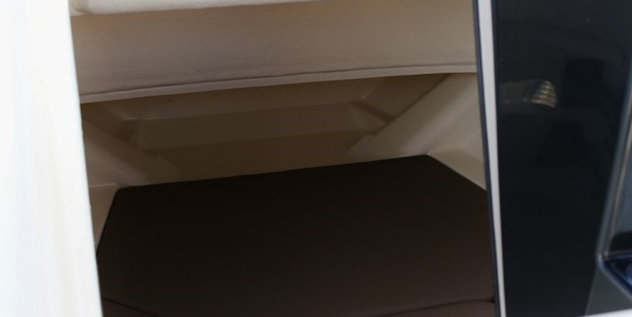 Quicksilver Activ 675 Open