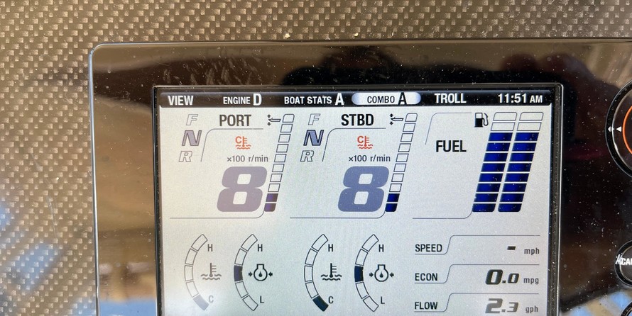 Grady-White Marlin 300