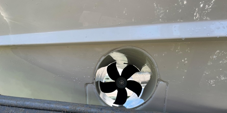 Grady-White Marlin 300