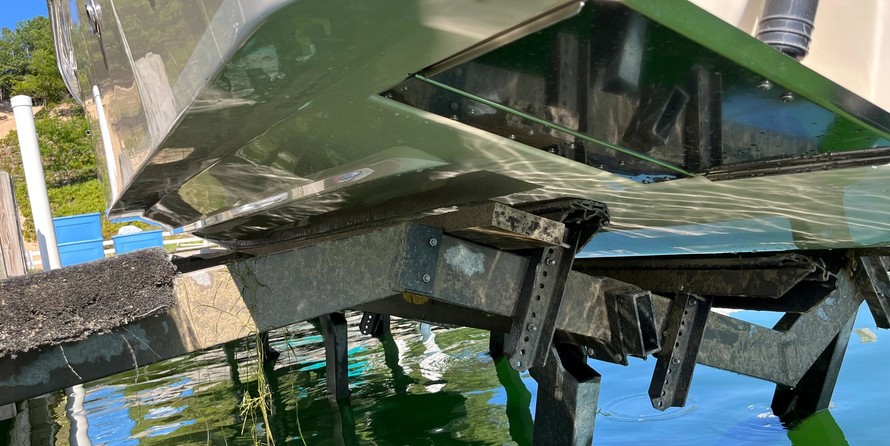 Grady-White Marlin 300