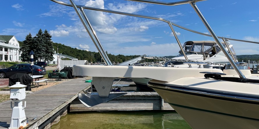 Grady-White Marlin 300