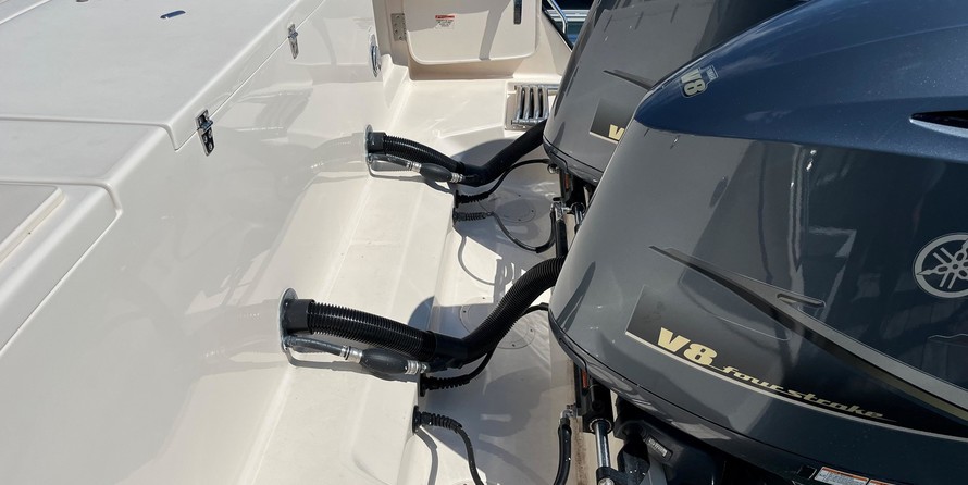Grady-White Marlin 300