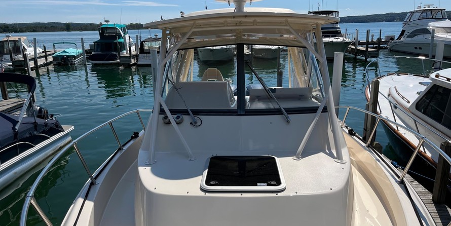 Grady-White Marlin 300