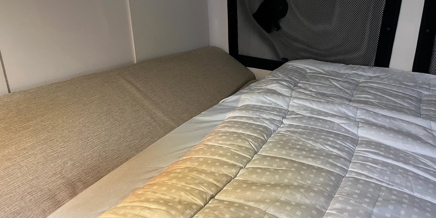 Grady-White Marlin 300