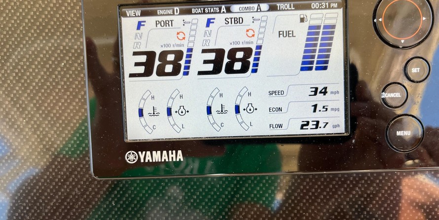 Grady-White Marlin 300