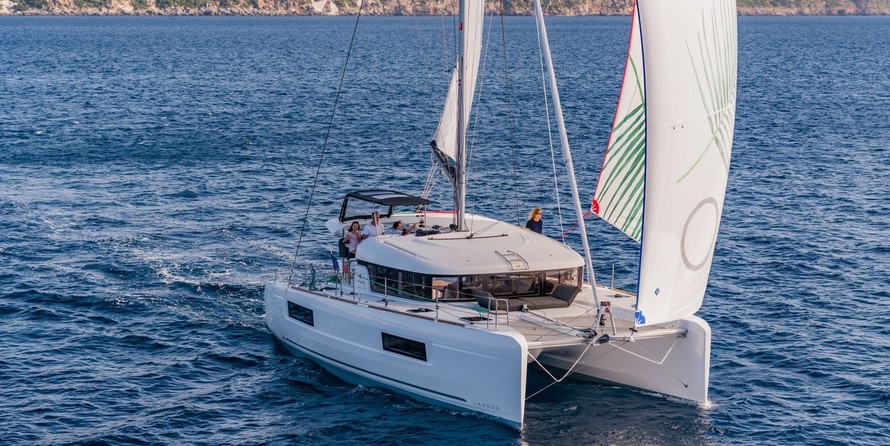 Lagoon 40