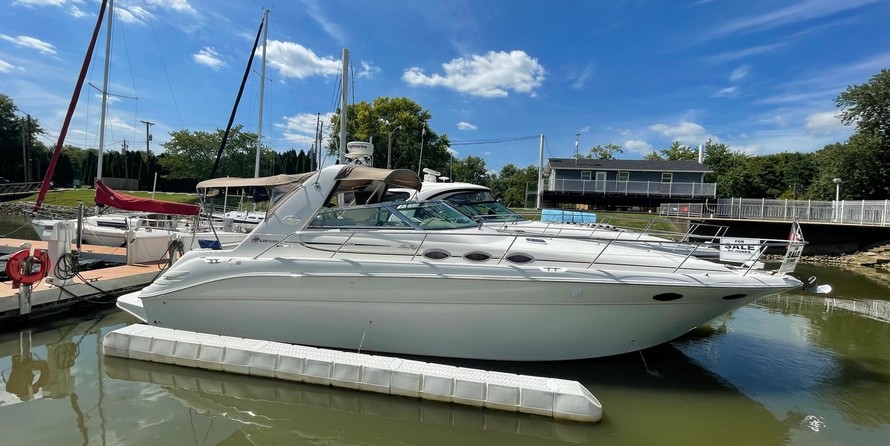 Sea Ray 370 Sundancer