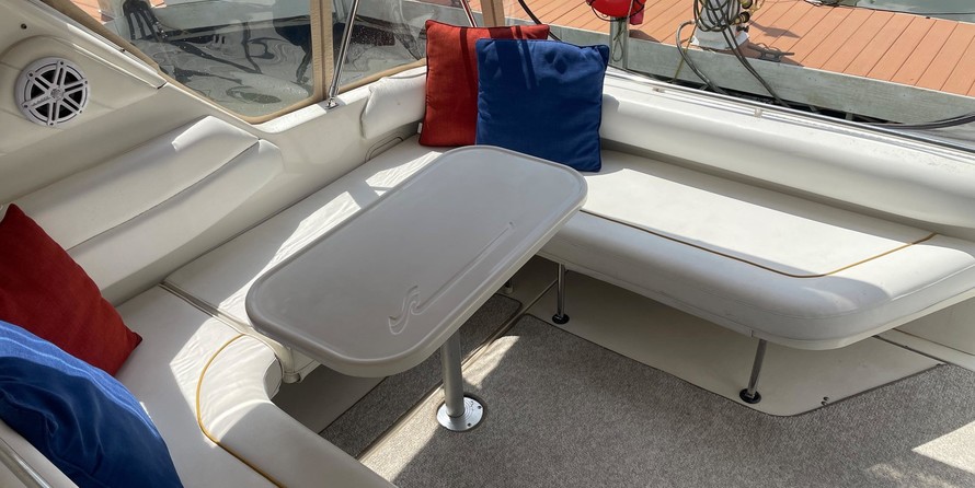 Sea Ray 370 Sundancer