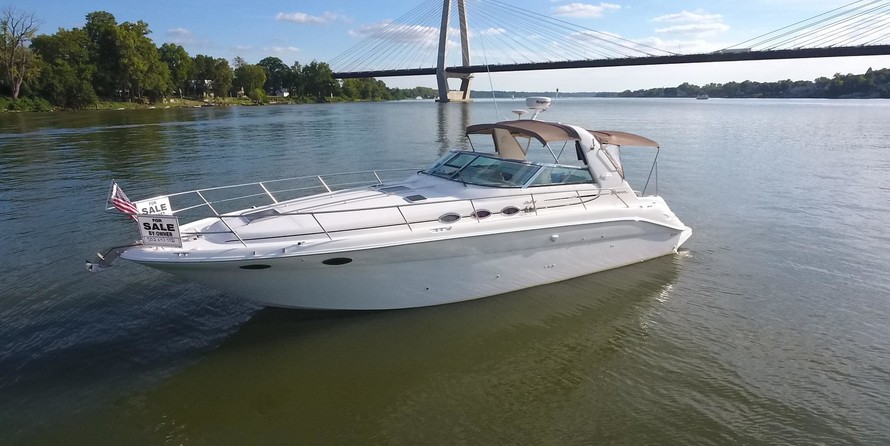 Sea Ray 370 Sundancer
