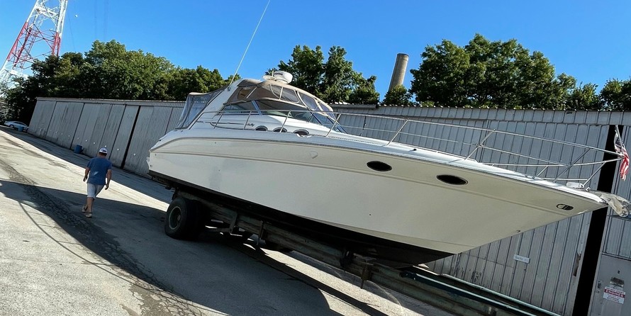 Sea Ray 370 Sundancer